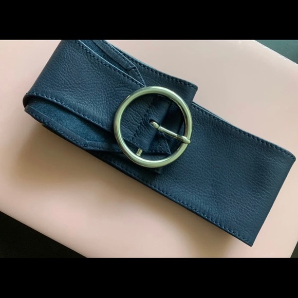 Maje Wide Leather Belt - Picture 2 of 2